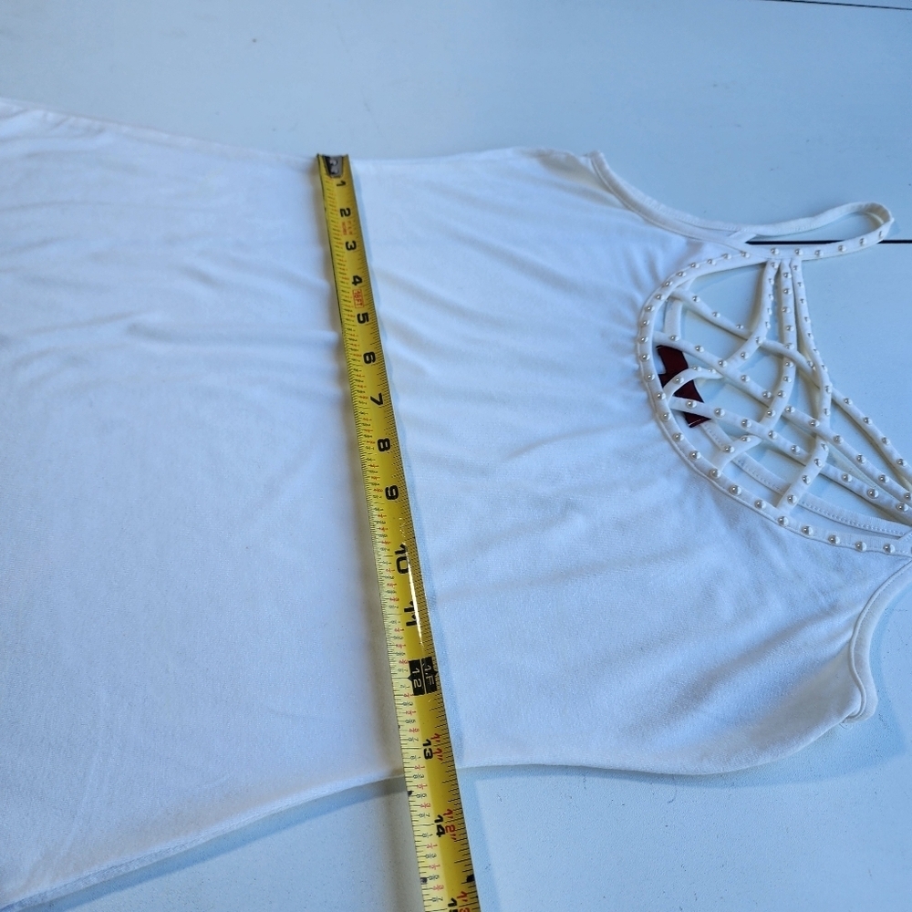 Red by BKE Womens Strappy Ivory Cream White Tank Top Strerch Studded S - Picture 9 of 11